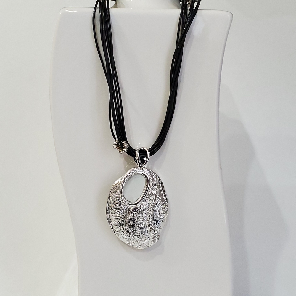 Paua Shell Abalone Statement Pendant Necklace - image 6